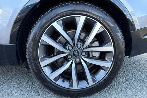 DV22ODS Land Rover Discovery 3.0 D300 MHEV R-Dynamic SE Auto 4WD Euro 6 (s/s) 5dr Thumbnail #11