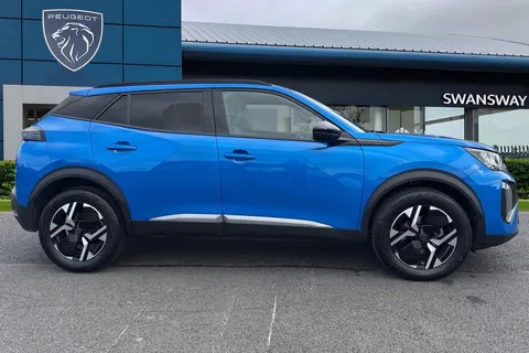 YT73XHP PEUGEOT 2008 1.2 PureTech Allure EAT Euro 6 (s/s) 5dr Thumbnail #4