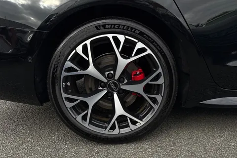 Audi A6 Avant 2.0 TFSI Edition 1 S Tronic Euro 6 (s/s) 5dr Thumbnail #11