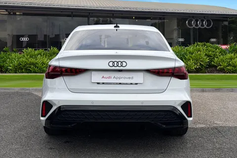 PN25HGX Audi A3 Black Edition 35 TFSI 150 PS S tronic Thumbnail #5