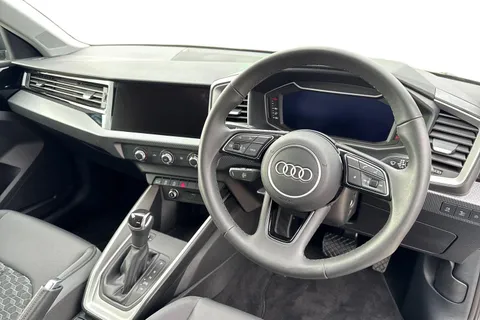 DA25JNX Audi A1 Sport 30 TFSI  116 PS S tronic Thumbnail #19