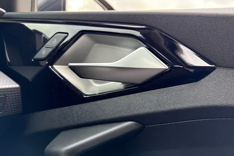 DA25JNX Audi A1 Sport 30 TFSI  116 PS S tronic Thumbnail #22