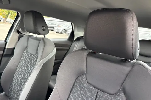 DA25JNX Audi A1 Sport 30 TFSI  116 PS S tronic Thumbnail #25