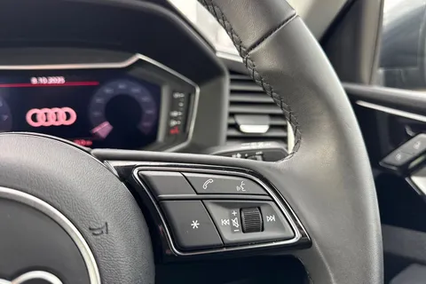 DA25JNX Audi A1 Sport 30 TFSI  116 PS S tronic Thumbnail #26