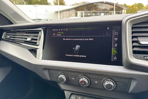 DA25JNX Audi A1 Sport 30 TFSI  116 PS S tronic Thumbnail #37