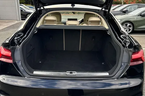 DT23PZJ Audi A5 Sport 35 TDI 163 PS S tronic Thumbnail #7