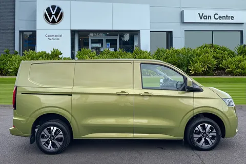 MF75FNN Volkswagen Transporter T32 Panel Van Commerce Pro SWB 150 PS 2.0 TDI 8sp Automatic Thumbnail #4