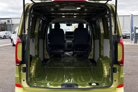 MF75FNN Volkswagen Transporter T32 Panel Van Commerce Pro SWB 150 PS 2.0 TDI 8sp Automatic Thumbnail #10