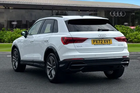 PX72XVT Audi Q3 Black Edition 35 TFSI 150 PS S tronic Thumbnail #3