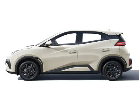  BYD Dolphin Surf 43.2kWh Boost Auto 5dr Thumbnail #3