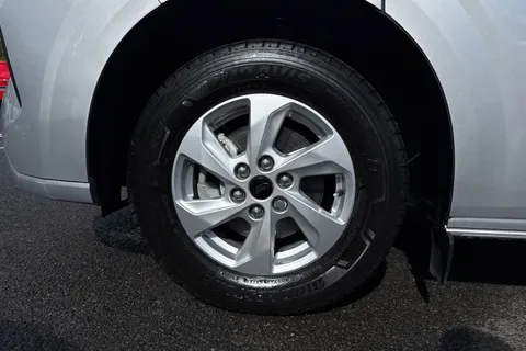 MF74WXA Ford Transit Custom 2.0 EcoBlue 170ps H1 Van Limited Auto-Tailgate-NAV Thumbnail #13