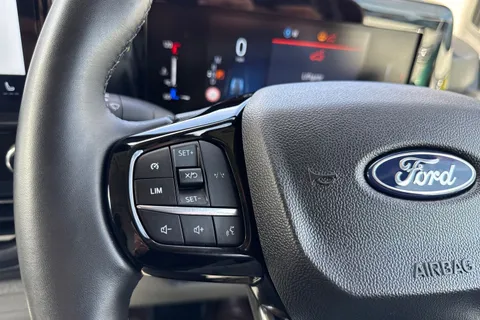 MF74WXA Ford Transit Custom 2.0 EcoBlue 170ps H1 Van Limited Auto-Tailgate-NAV Thumbnail #40