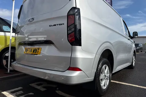 MF74WXA Ford Transit Custom 2.0 EcoBlue 170ps H1 Van Limited Auto-Tailgate-NAV Thumbnail #44
