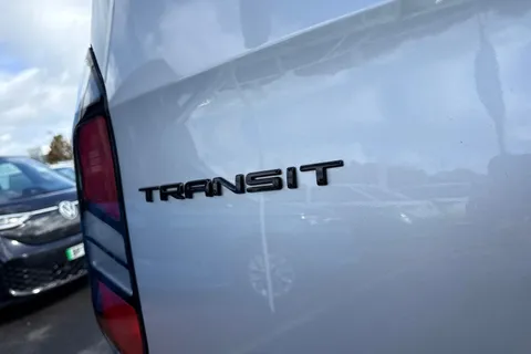 MF74WXA Ford Transit Custom 2.0 EcoBlue 170ps H1 Van Limited Auto-Tailgate-NAV Thumbnail #52