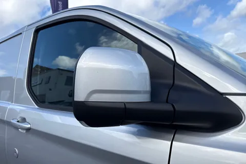 MF74WXA Ford Transit Custom 2.0 EcoBlue 170ps H1 Van Limited Auto-Tailgate-NAV Thumbnail #55