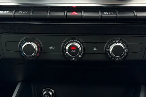 DK74XKU Audi Q2 Black Edition 35 TFSI  150 PS S tronic Thumbnail #23