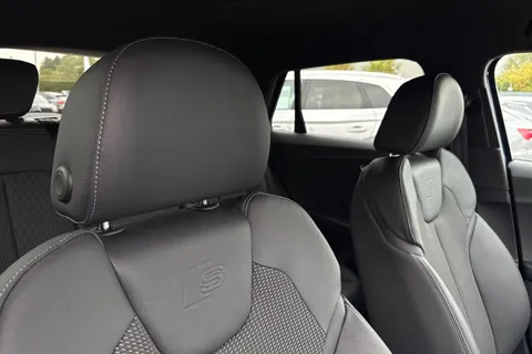 DK74XKU Audi Q2 Black Edition 35 TFSI  150 PS S tronic Thumbnail #25