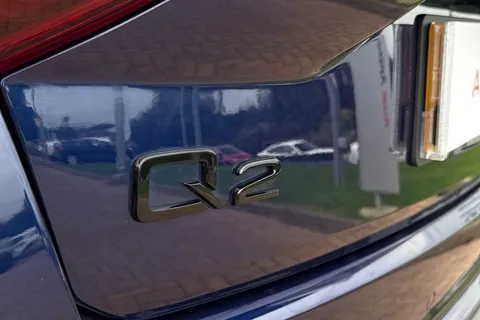 DK74XKU Audi Q2 Black Edition 35 TFSI  150 PS S tronic Thumbnail #38