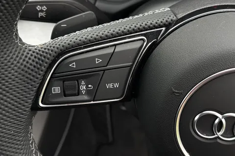 DK74XKU Audi Q2 Black Edition 35 TFSI  150 PS S tronic Thumbnail #47