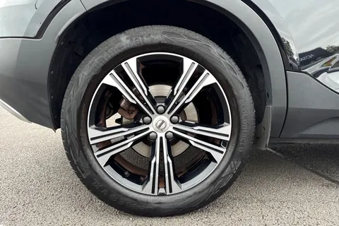 LL22SXU Volvo Xc40 1.5h T5 Recharge 10.7kWh Ultimate Bright Auto Euro 6 (s/s) 5dr Thumbnail #12