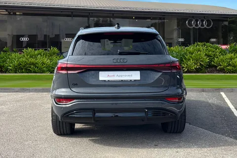 PF25AVR Audi Q6 E-Tron Q6 SUV Edition 1 e-tron performance  225,00 kW Thumbnail #5