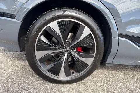 PF25AVR Audi Q6 E-Tron Q6 SUV Edition 1 e-tron performance  225,00 kW Thumbnail #12
