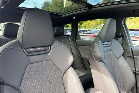 PF25AVR Audi Q6 E-Tron Q6 SUV Edition 1 e-tron performance  225,00 kW Thumbnail #24