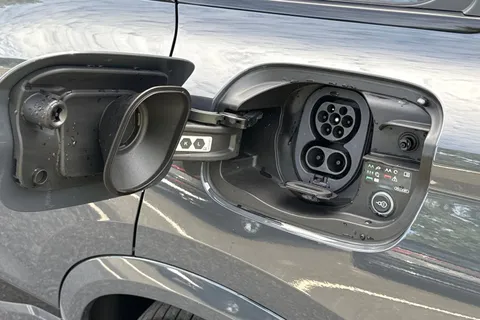 PF25AVR Audi Q6 E-Tron Q6 SUV Edition 1 e-tron performance  225,00 kW Thumbnail #26