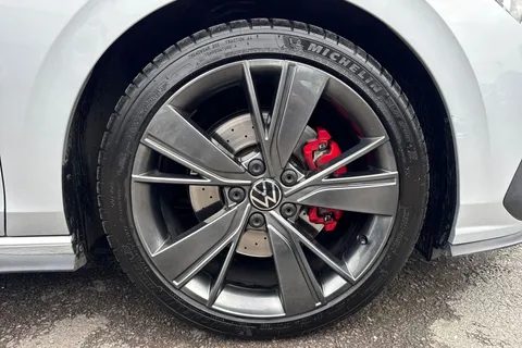 OV70HRZ Volkswagen Golf 2.0 TDI 200 GTD 5dr DSG Thumbnail #10