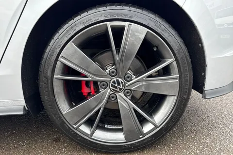 OV70HRZ Volkswagen Golf 2.0 TDI 200 GTD 5dr DSG Thumbnail #11