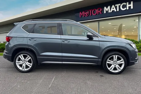 DC21XFX SEAT Ateca 1.5 TSI EVO FR Euro 6 (s/s) 5dr Thumbnail #4