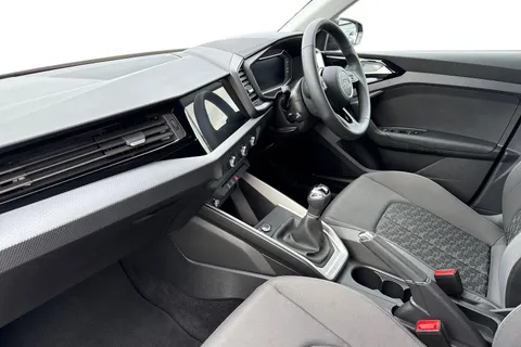 DK25VKR Audi A1 Sport 25 TFSI  95 PS 5-speed Thumbnail #16