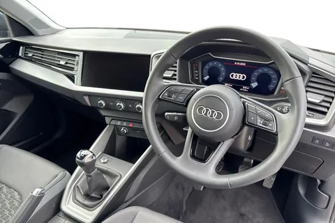 DK25VKR Audi A1 Sport 25 TFSI  95 PS 5-speed Thumbnail #19