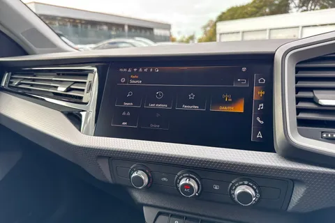 DK25VKR Audi A1 Sport 25 TFSI  95 PS 5-speed Thumbnail #33