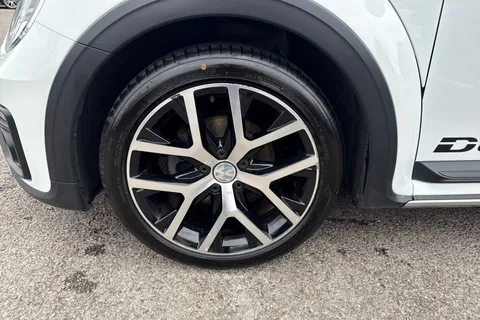 FE18WVR Volkswagen Beetle 1.2 TSI Dune Euro 6 (s/s) 3dr Thumbnail #10