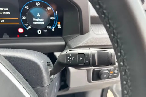 22 of 39 for VOLKSWAGEN TRANSPORTER 2.0 TDI 170 Commerce Pro Van Auto