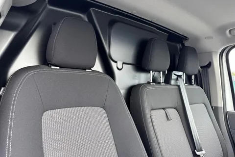 23 of 39 for VOLKSWAGEN TRANSPORTER 2.0 TDI 170 Commerce Pro Van Auto