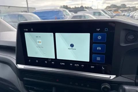 27 of 39 for VOLKSWAGEN TRANSPORTER 2.0 TDI 170 Commerce Pro Van Auto