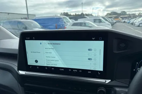 32 of 39 for VOLKSWAGEN TRANSPORTER 2.0 TDI 170 Commerce Pro Van Auto