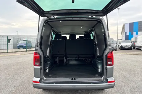 DG74EBF Volkswagen Transporter 2.0 TDI 150 Highline Kombi Van DSG Thumbnail #7