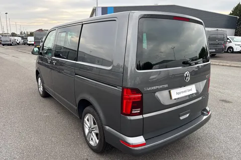 DG74EBF Volkswagen Transporter 2.0 TDI 150 Highline Kombi Van DSG Thumbnail #8