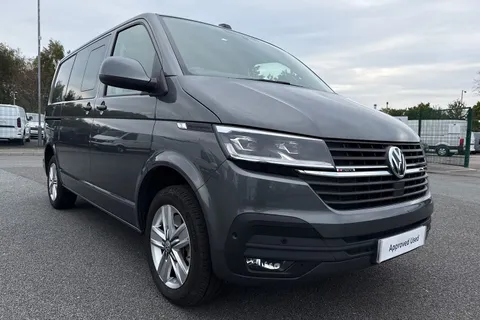 DG74EBF Volkswagen Transporter 2.0 TDI 150 Highline Kombi Van DSG Thumbnail #9