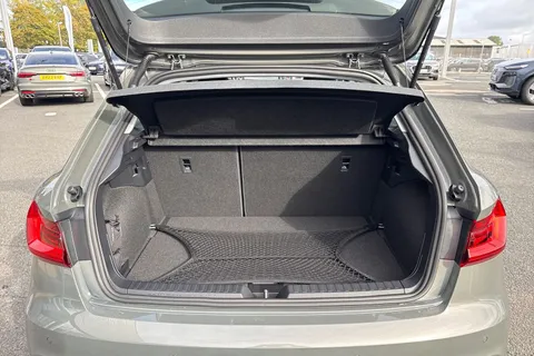  Audi A1 1.0 TFSI 25 Sport Sportback Euro 6 (s/s) 5dr Thumbnail #7