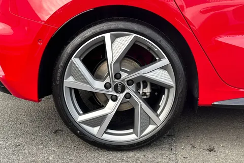  Audi A3 2.0 TDI Black Edition Sportback S Tronic Euro 6 (s/s) 5dr Thumbnail #13