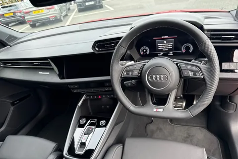  Audi A3 2.0 TDI Black Edition Sportback S Tronic Euro 6 (s/s) 5dr Thumbnail #18