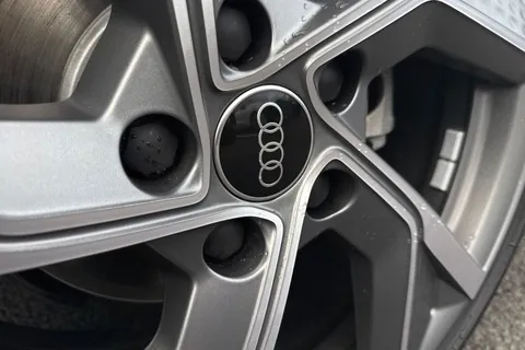  Audi A3 2.0 TDI Black Edition Sportback S Tronic Euro 6 (s/s) 5dr Thumbnail #35