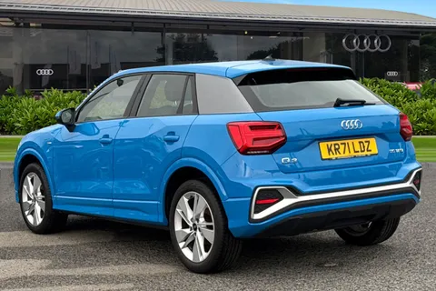 KR71LDZ Audi Q2 S line 35 TFSI 150 PS S tronic Thumbnail #3