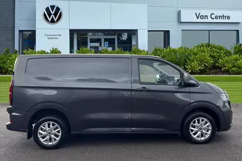 MF75FMZ Volkswagen Transporter T30 Panel Van Commerce Pro SWB 150 PS 2.0 TDI 8sp Automatic Thumbnail #4