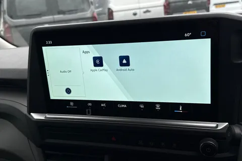 MF75FOD Volkswagen Transporter T32 Panel Van Commerce LWB 150 PS 2.0 TDI 8sp Automatic Thumbnail #12