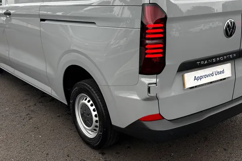 MF75FOD Volkswagen Transporter T32 Panel Van Commerce LWB 150 PS 2.0 TDI 8sp Automatic Thumbnail #16